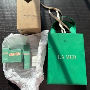 Brand new set of La Mer mini skincare